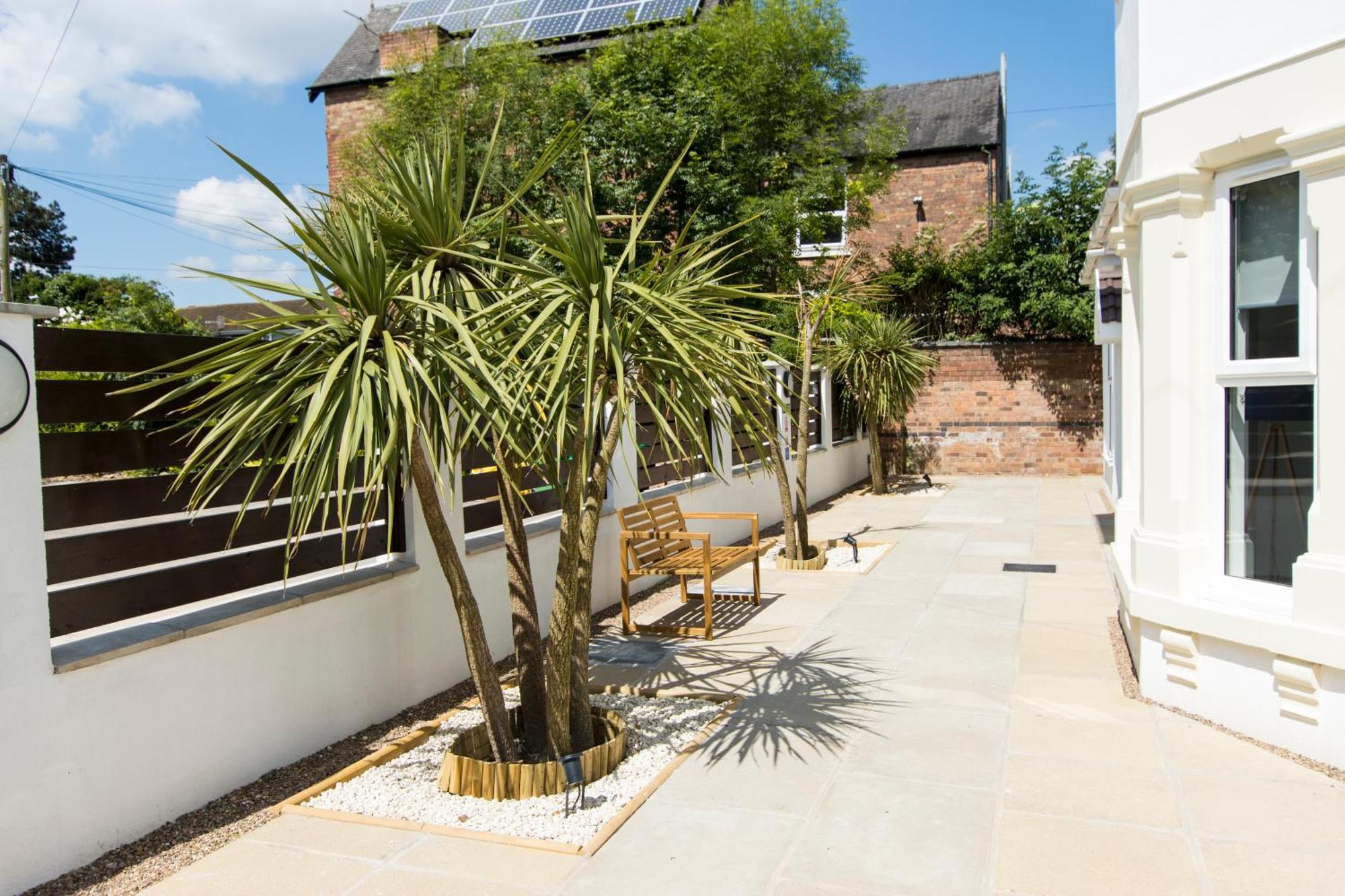 Modern Apartment Off-Road Parking King Bed Suite 1 Nottingham Exterior photo